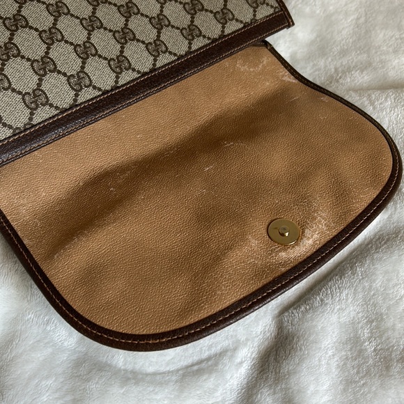 EUC Authentic Gucci Clutch with unbranded chain - Picture 6 of 17